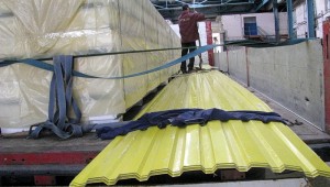 Як правильно зберігати і транспортувати профнастил?